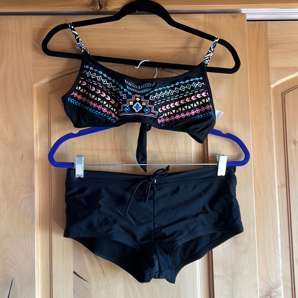 Bikini large bikini nation top. Never worn mudd medium bottoms. Never worn.